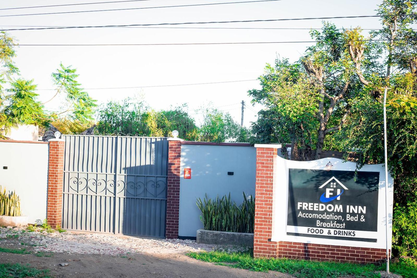 Freedom Inn 아루샤 외부 사진